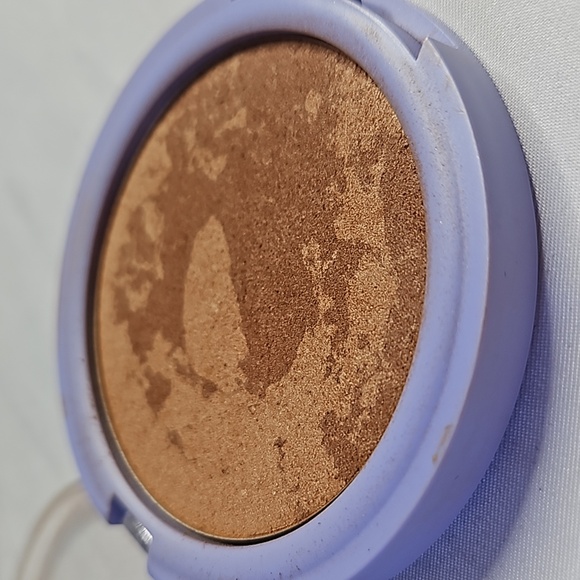 FLORENCE BY MILLS MARBLED BRONZER-COOL TONES - Picture 6 of 6